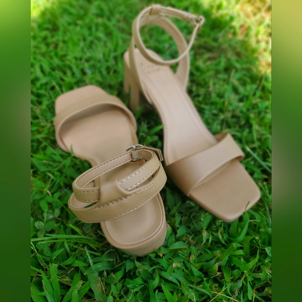 Target Beige High Heels - Picture 4 of 7